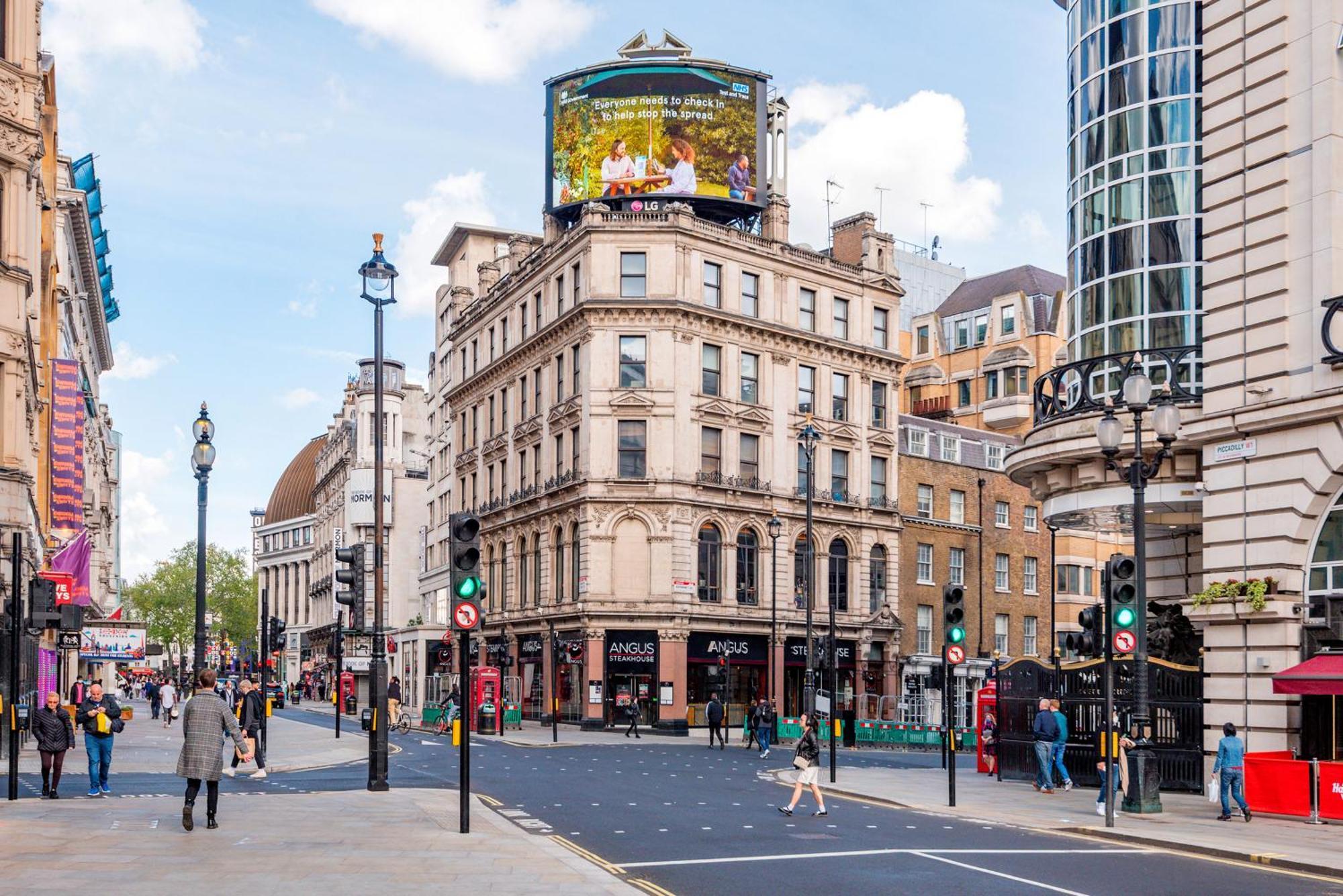 Welcome London Piccadilly Circus Εξωτερικό φωτογραφία